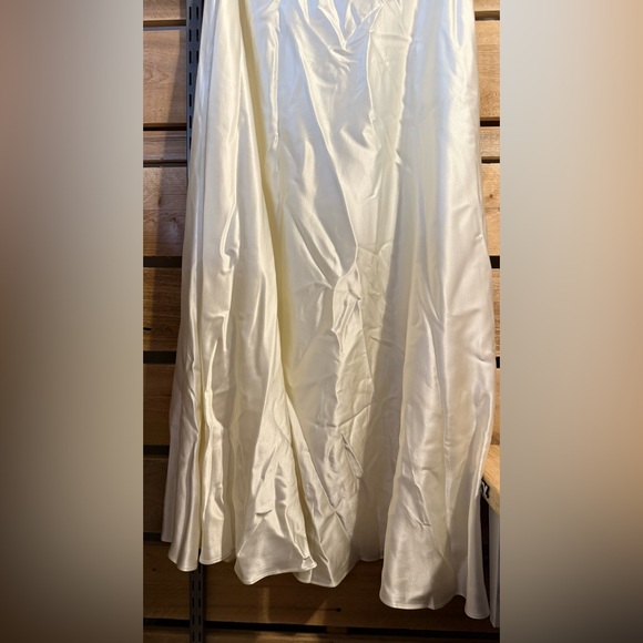 Lilysilk Clarice Maxi Skirt - Picture 11 of 14